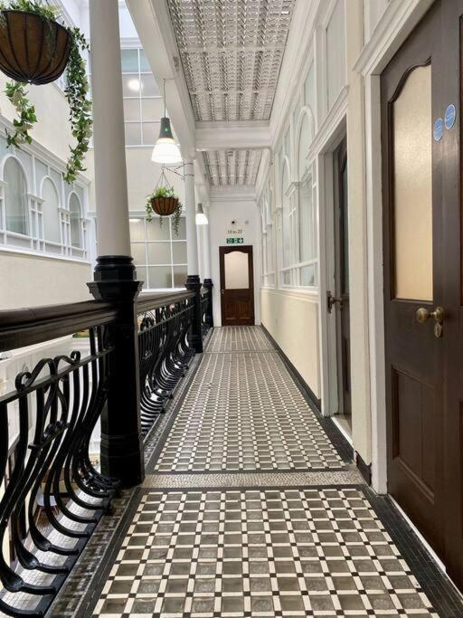 Victoria Street Apartment Sleeps 2 Liverpool Exterior foto